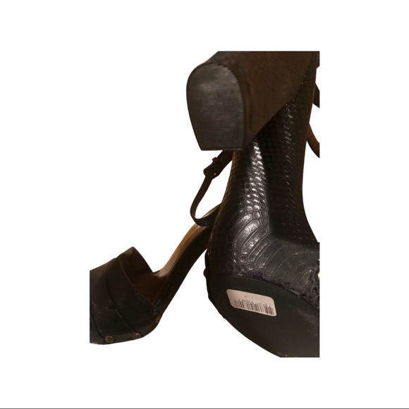 NWT 7 For All Mankind Pleated Blk Leather/Snake Print Ankle Strap Heels w/Studs - Picture 5 of 6